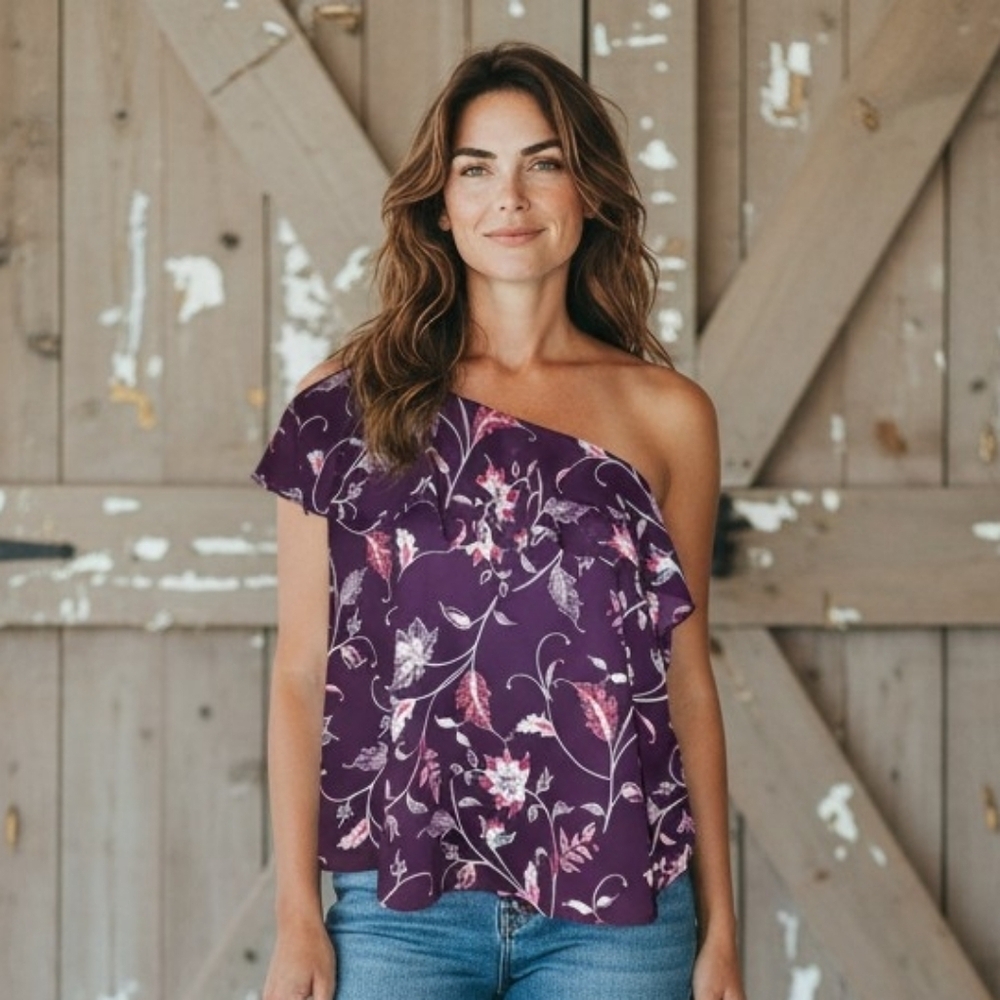 Anthropologie ASTR the Label Plum Floral Top